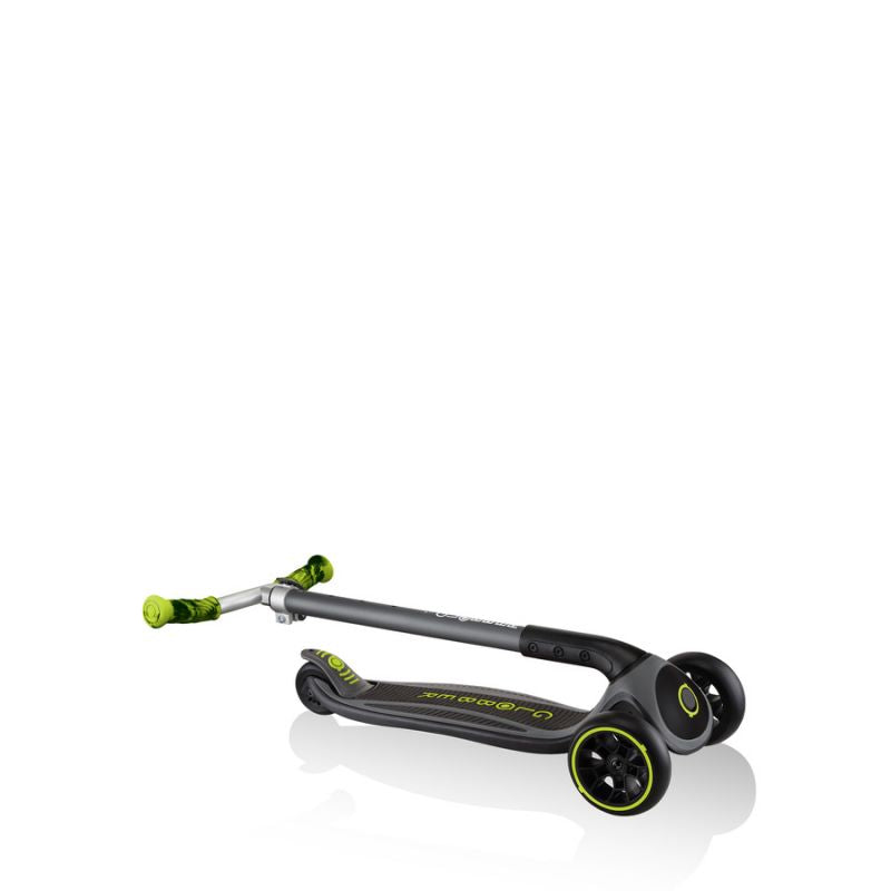 Globber Master Prime 3-Wheel Scooter / Black - Lime Green 664-106 Accessories/Skating/Hulajnogi Your Sports Performance
