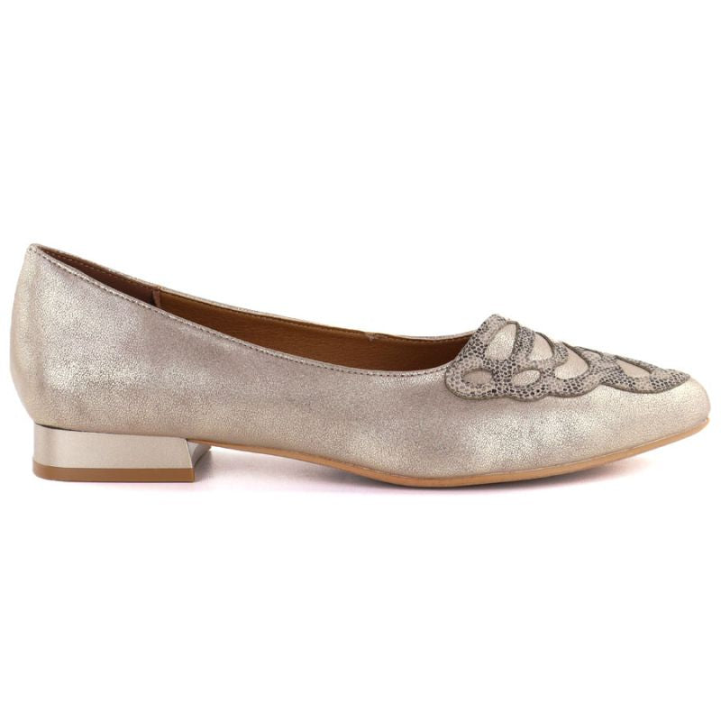 Women's gold shoes M.Daszyński SA201A-2 To be categorized Your Sports Performance