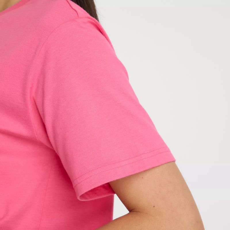 New Balance Sport Jersey Relaxed Logo W T-shirt WT43583DAB Clothing/Lifestyle/T-shirts/New Balance New Balance