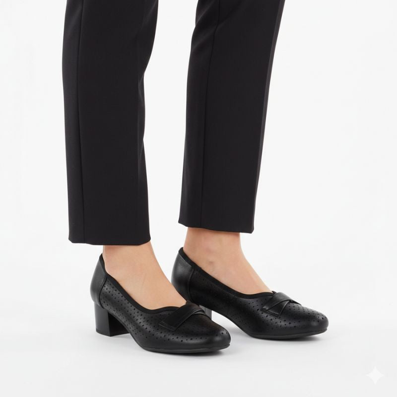 Women's openwork black pumps Jezzi 233-12 To be categorized Your Sports Performance