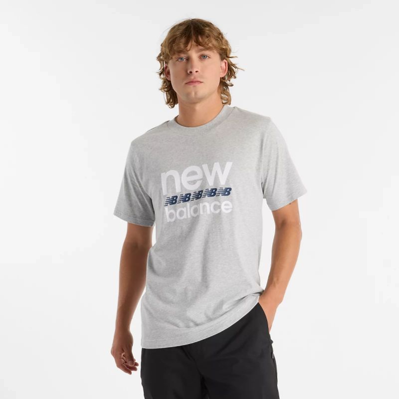 New Balance Sport Graphic T-shirt M MT51940AG Clothing/Lifestyle/T-shirts/New Balance New Balance