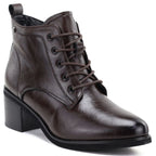Women's leather ankle boots with laces, chocolate, Vinceza EN27-133107