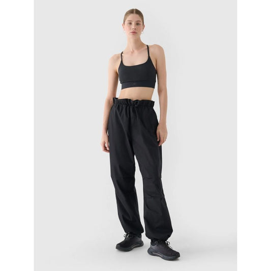 Women's casual oversize parachute pants 4F 4FRSS24TTROF1330-20S *Kategoria tymczasowa Your Sports Performance