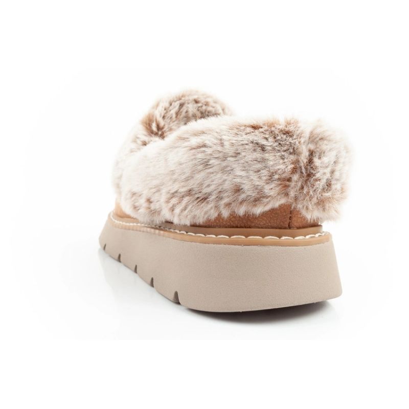 Skechers Cozy Blend slipper shoes for women, insulated slip-on sneakers Skechers