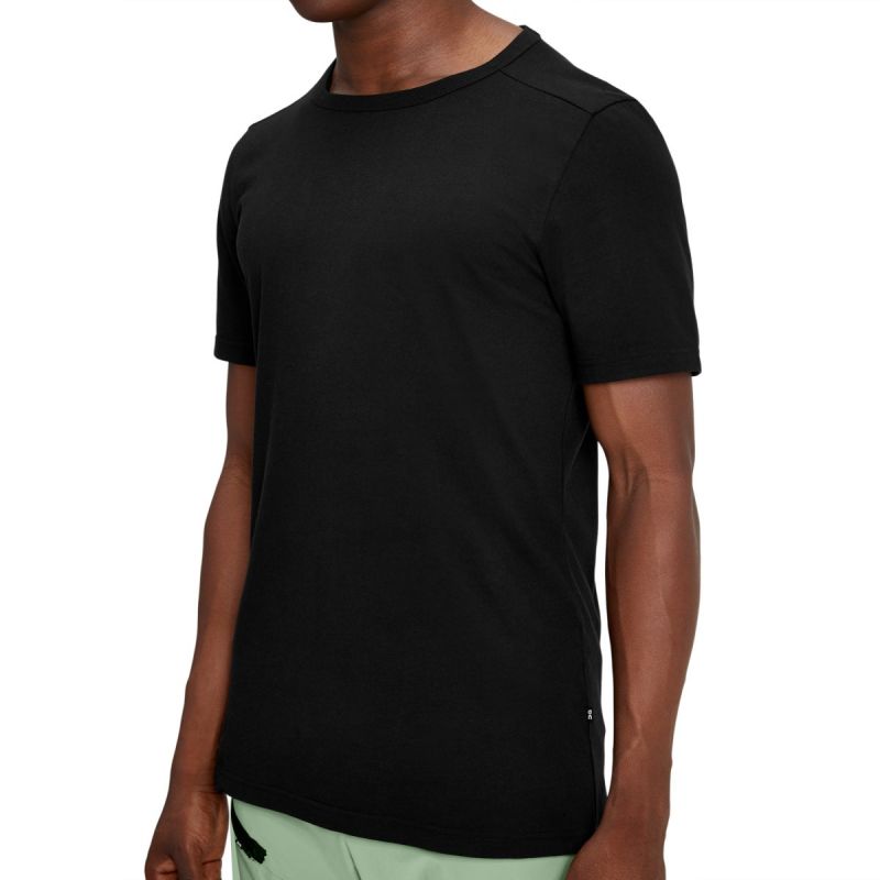 On Running On T-shirt – TM 1MD10200553 Clothing/Training/On Running Your Sports Performance