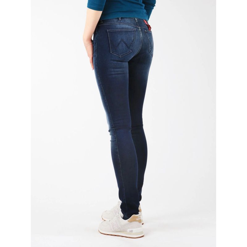 Wrangler Jaclyn Dark Lake W W26DU468Y jeans Clothing/Lifestyle/Trousers, shorts/Tommy Jeans Your Sports Performance