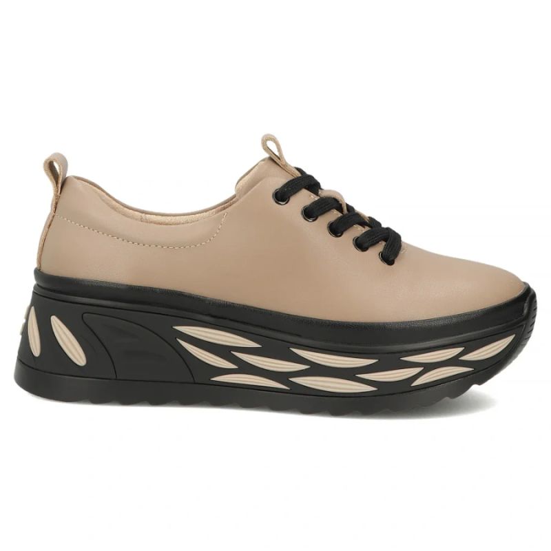 Women's leather sneakers on a taupe platform Filippo DP8006