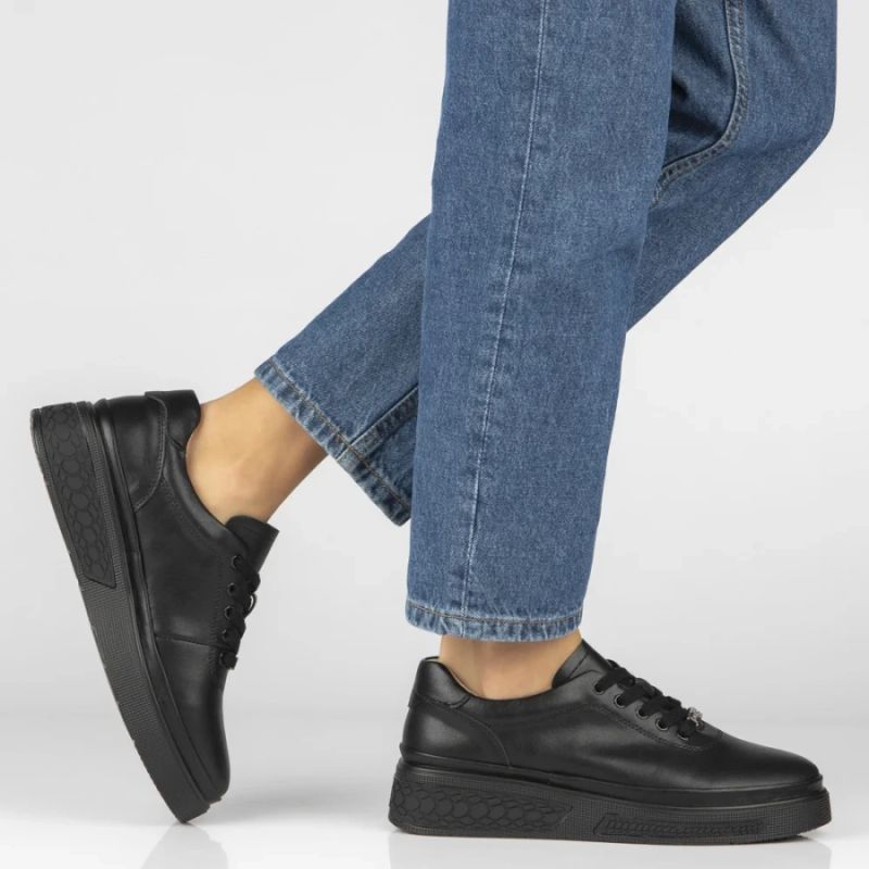 Women's leather wedge shoes, black Filippo DP8326