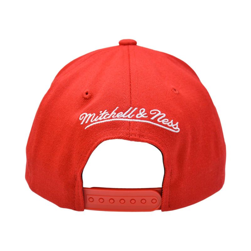 Mitchell & Ness NBA Chicago Bulls Team Ground 2.0 Snapback Cap - HHSS3260-CBUYYPPPRED1 Odzież/Czapki/Czapki z daszkiem Your Sports Performance