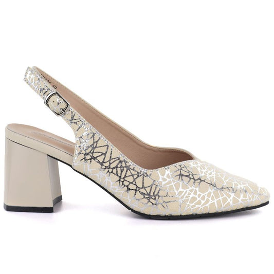 Beige leather pumps with strap Cambell 35306 Cambell