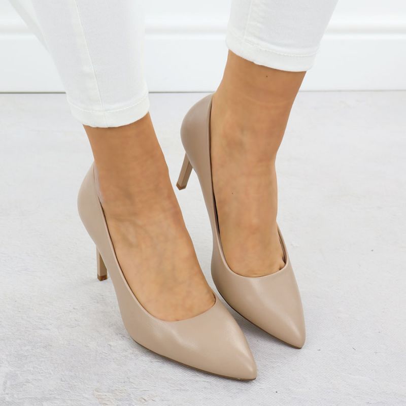 Beige high heel pumps Sergio Leone 1339 To be categorized Your Sports Performance