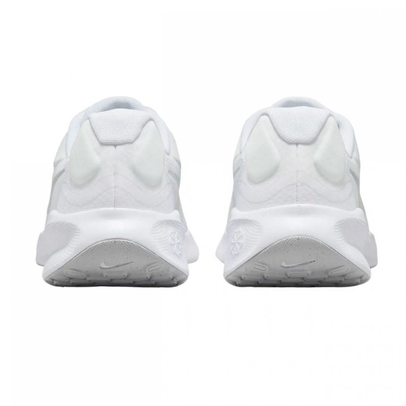 Nike Revolution 7 M FB2207-100 shoes Footwear/Lifestyle/Nike Nike