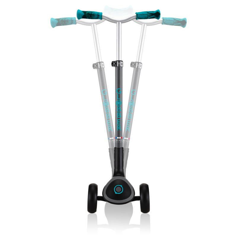 Globber Master Prime 3-wheel scooter / Black - Teal 664-105 Accessories/Skating/Hulajnogi Your Sports Performance