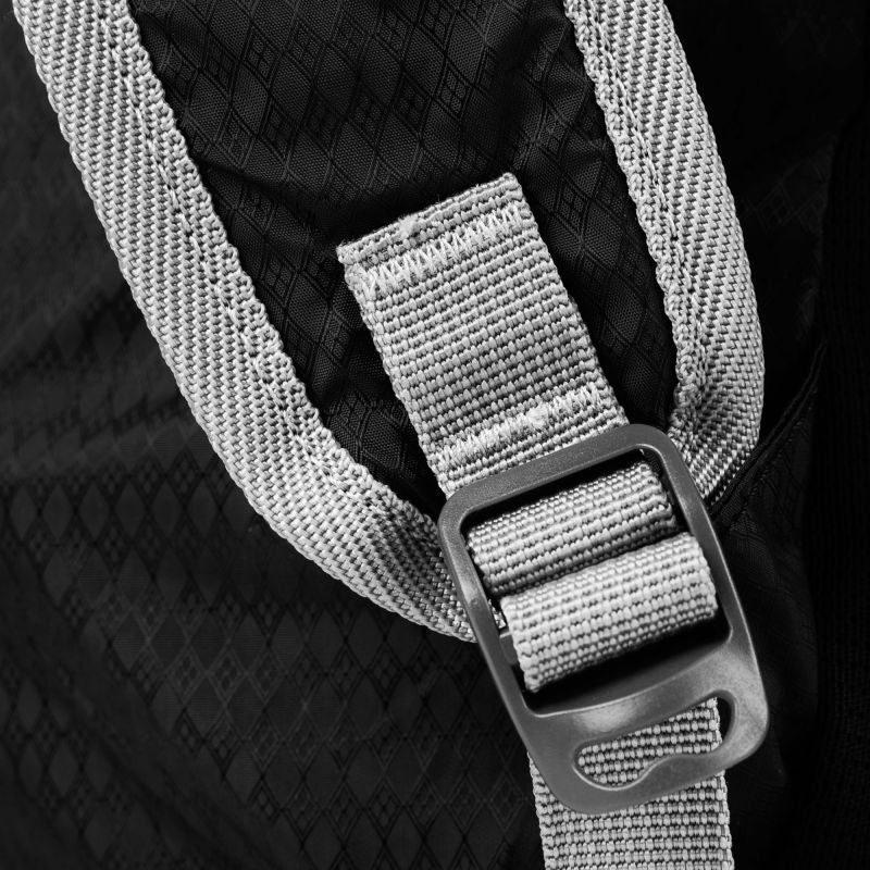 Spokey Hidden Peak BK/R 928527 backpack Accessories/Plecaki/pozostałe plecaki Your Sports Performance