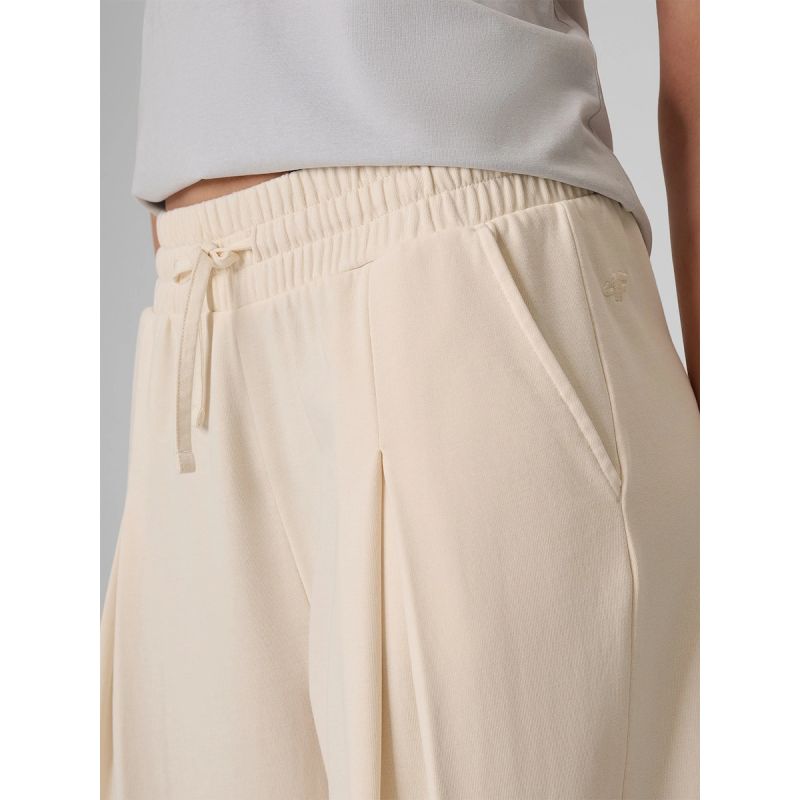 Women's wide-leg sweatpants 4F 4FRAW26TTROF2050-11S