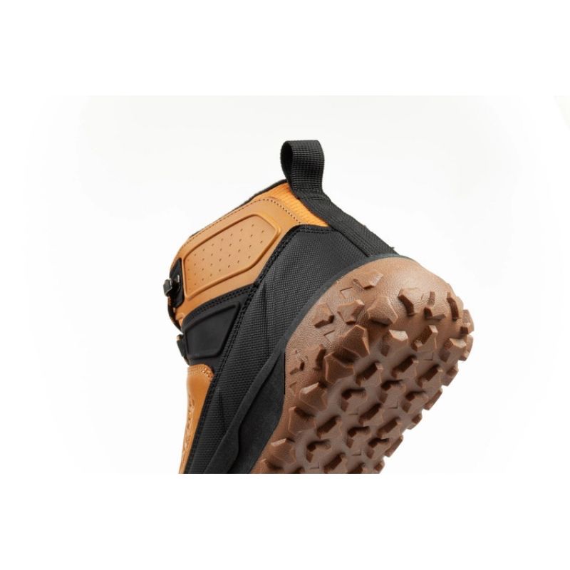 Lee Cooper M LCJ-24-01-2938M shoes Footwear/Lifestyle/Lee Cooper Your Sports Performance