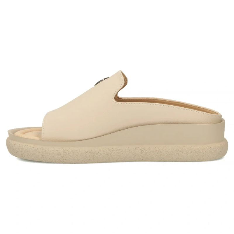 Women's beige leather wedge sandals Filippo DK7758