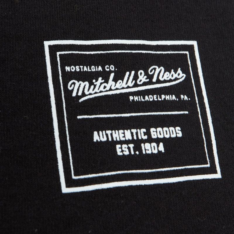 Mitchell &amp; Ness Branded T-shirt Phys Ed M BMTR5545-MNNYYPPPBLCK Clothing/Lifestyle/T-shirts/Mitchell & Ness Your Sports Performance