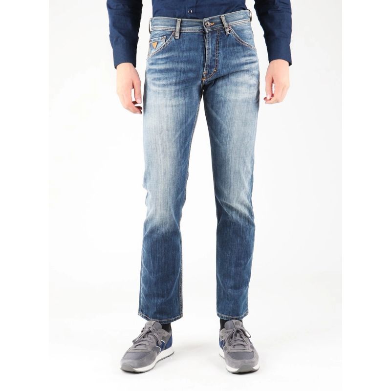 Guess Ventura jeans M21078D4G01 MARK In preparation Your Sports Performance