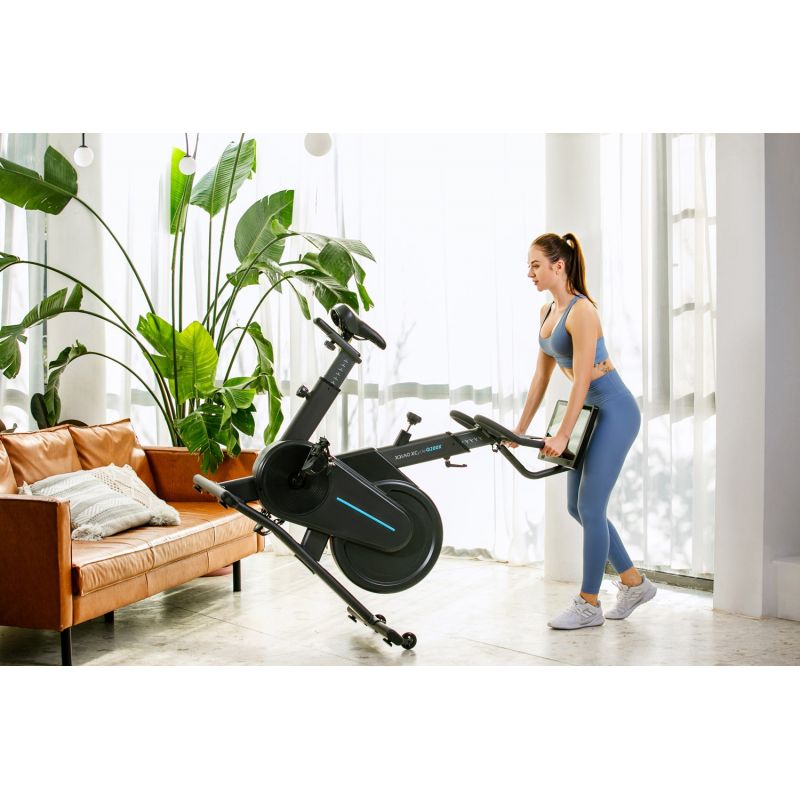OVICX Q200X magnetic exercise bike with 15.6" TFT touchscreen, WIFI bluetooth & app In preparation Your Sports Performance