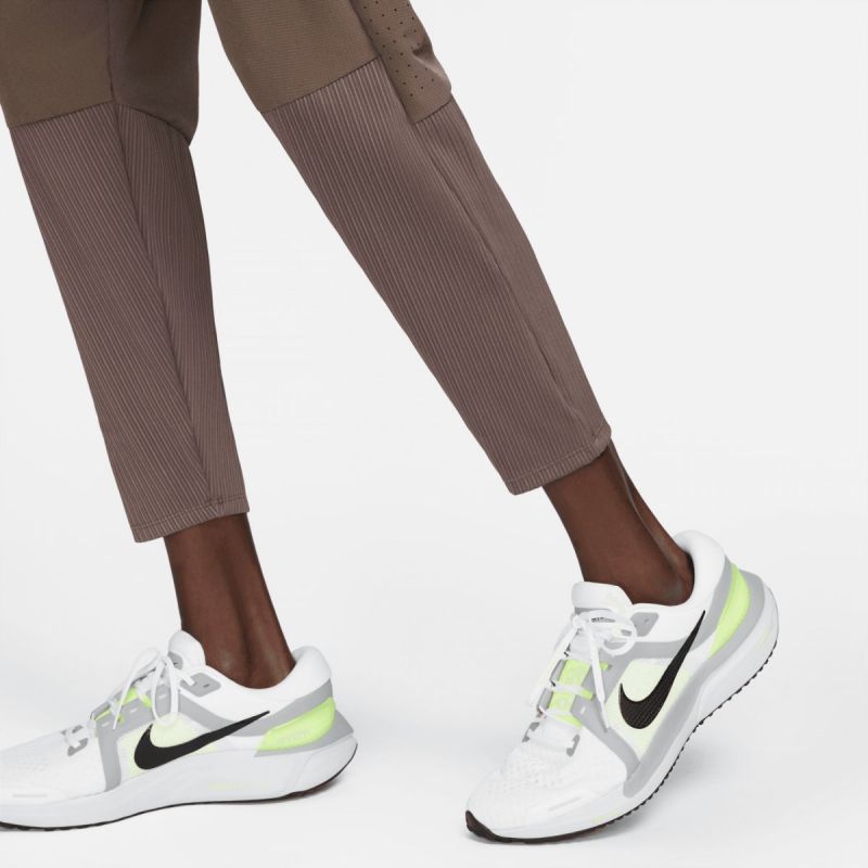 Nike Dri-FIT ADV AeroSwift W DM4615-004 pants Clothing/Running Nike