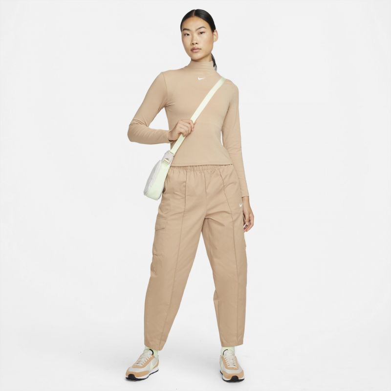 Nike Sportswear Collection Essentials Beige L