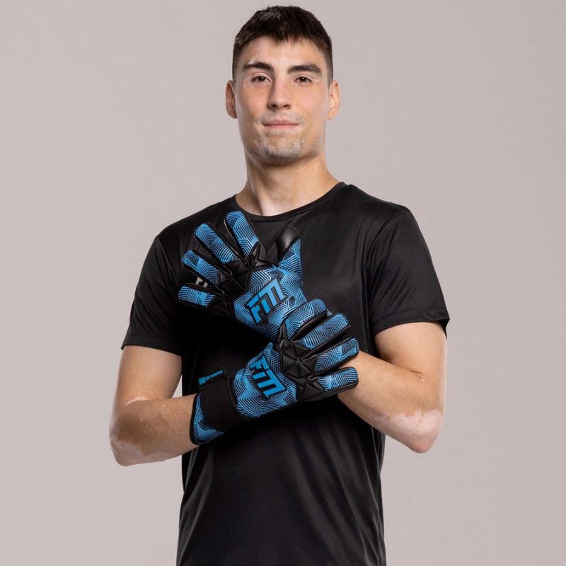 FM Varis X Pro S953314 Goalkeeping Gloves Accessories/Gloves Your Sports Performance