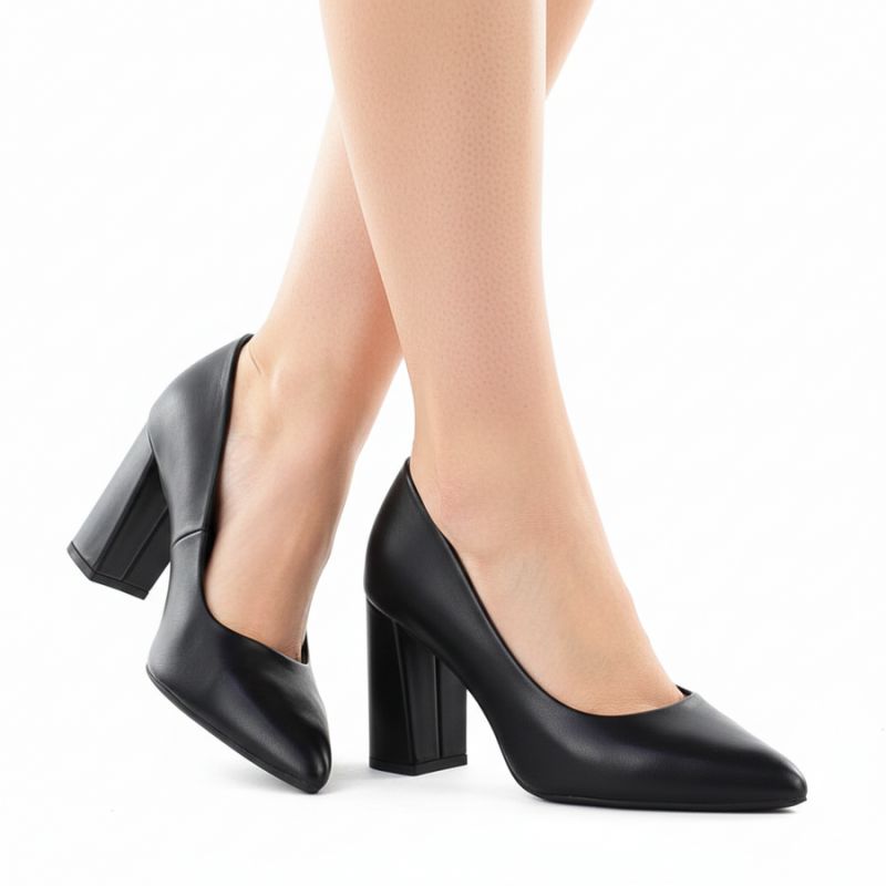 Black pumps with pointed toe, black Sergio Leone PB216 Footwear Your Sports Performance