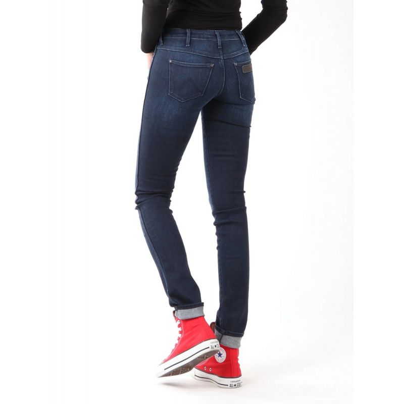 Wrangler Courtney blue shelter jeans W23SU466N Clothing/Lifestyle/Trousers, shorts/Wrangler Your Sports Performance