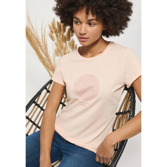 Mustang T-shirt Alexia C Chestprint W 1013383 7262 Clothing/Lifestyle/T-shirts/Mustang Your Sports Performance