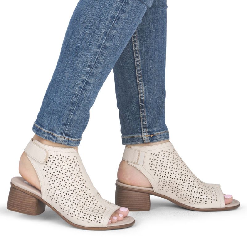 Women's beige leather closed sandals Remonte Rieker R8777-60 Rieker