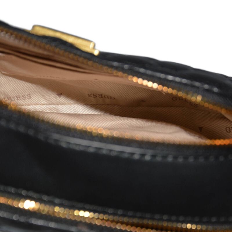 GUESS Giully Camera Bag - QA874814 Akcesoria i sprzęt koszykarski/Torby i plecaki Your Sports Performance
