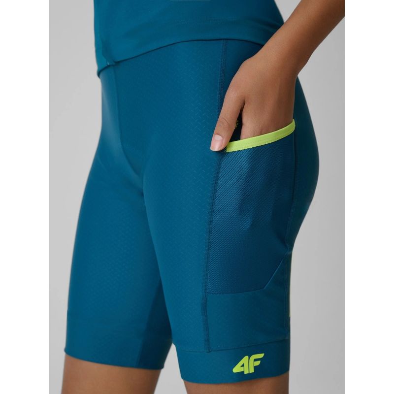 Women's cycling shorts with foam and gel pad 4F 4FRSS26TFSHF1733-20S 4f