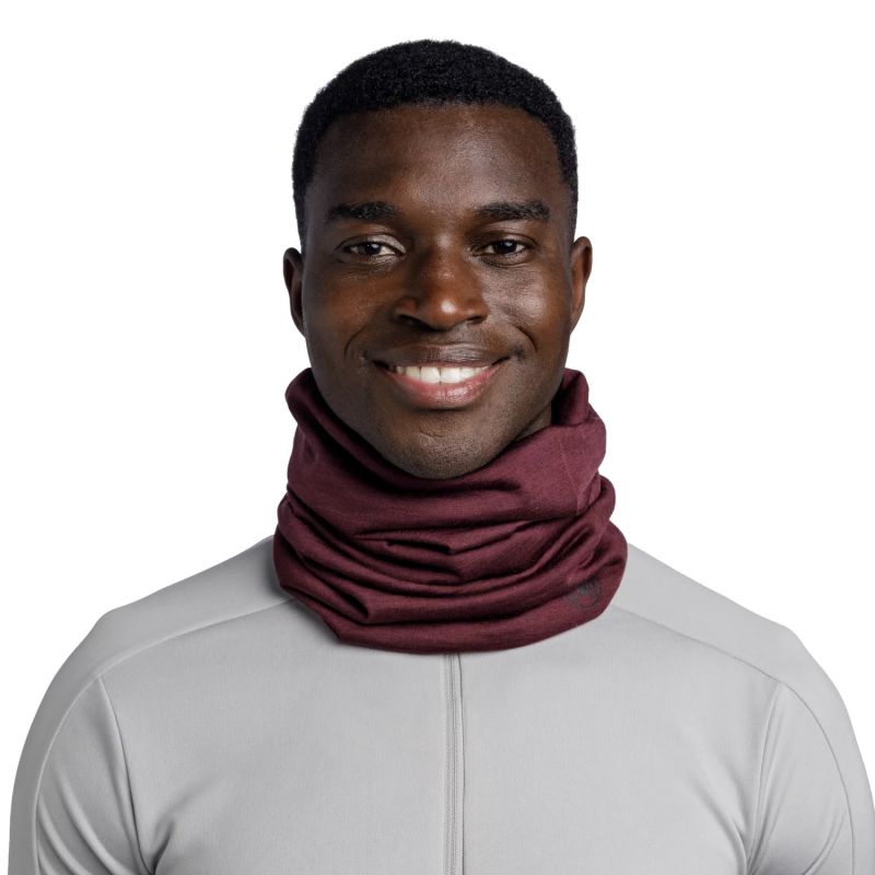 Buff Merino Lightweight Solid Tube Scarf 1130106531000 Clothing/Multisport/Buff Your Sports Performance