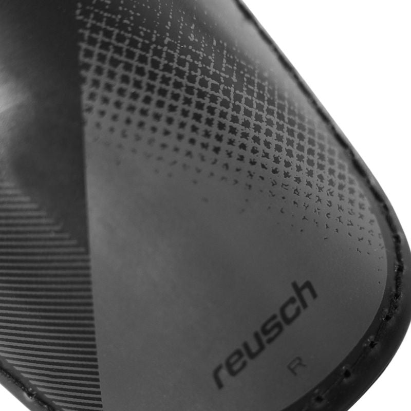 Reusch Shin Guard Compact Lite 5577047 7060 Football Shin Guards Accessories/Protectors and knee pads Your Sports Performance