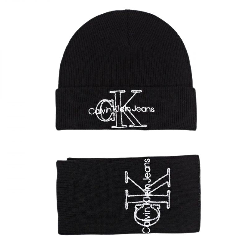 Hat + scarf Calvin Klein Jeans W K60K608858 Clothing/Multisport/Calvin Klein Your Sports Performance
