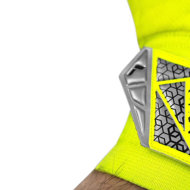 Goalkeeper gloves Reusch Attrakt Starter Solid M 5570514 2014 Accessories/Gloves Your Sports Performance