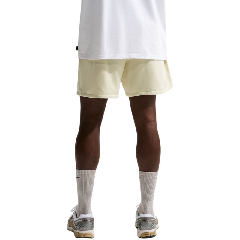 Men's Nike Club Shorts cream FN3520 229