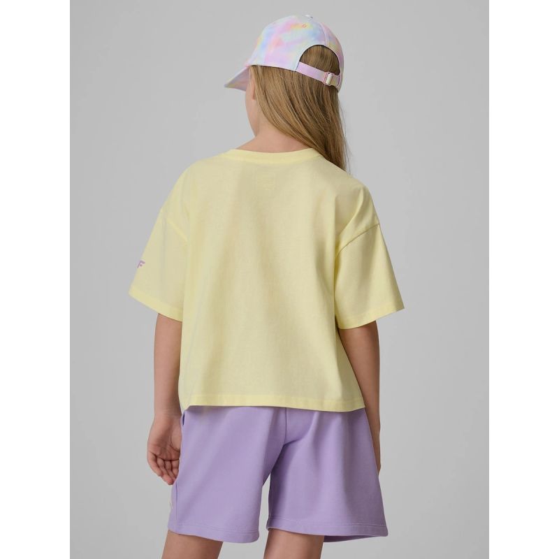 Loose T-shirt with a girl's print 4F 4FJRSS26TTSHF3908-72S