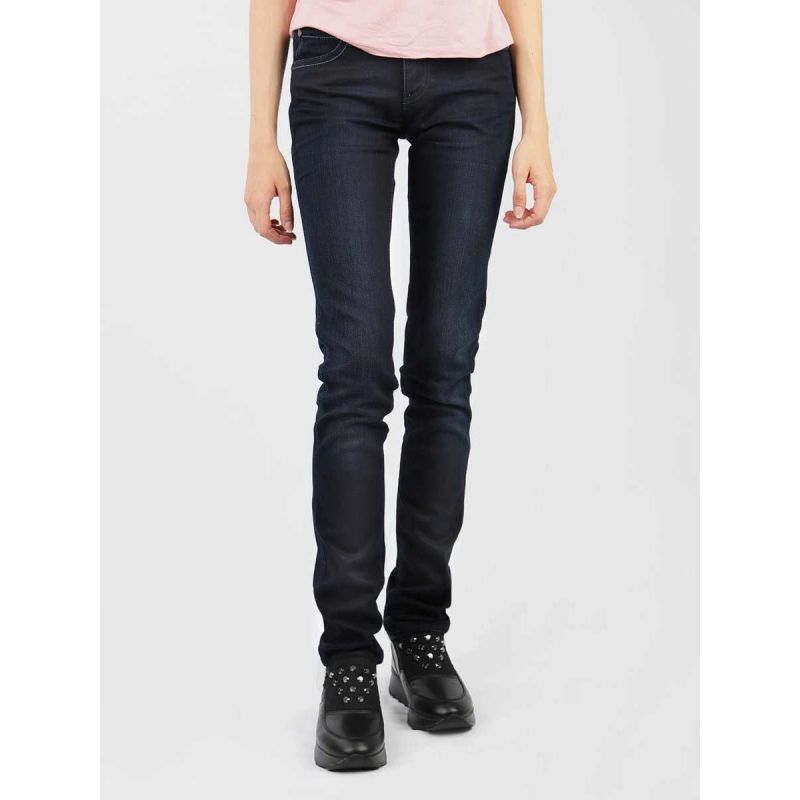 Wrangler Molly W251QC12T Clothing/Lifestyle/Trousers, shorts/Wrangler Your Sports Performance
