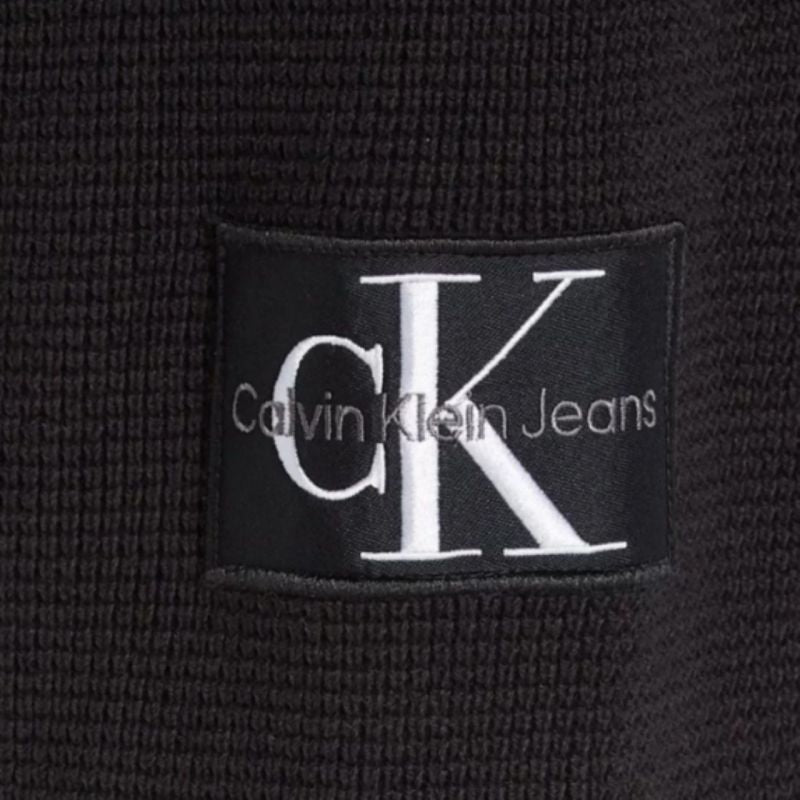 Calvin Klein Jeans Badge M J30J324327 sweater Clothing/Lifestyle/Calvin Klein Your Sports Performance