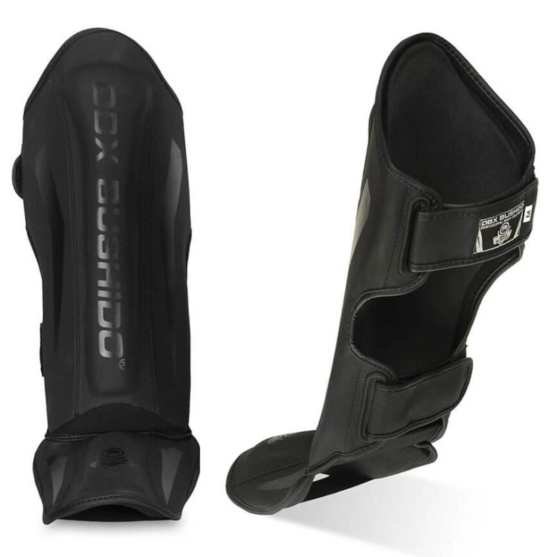 M Shin Guards - Black Master Ochraniacze piszczeli Your Sports Performance
