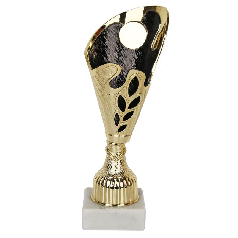 Triumph Cup 9315 To be categorized Your Sports Performance
