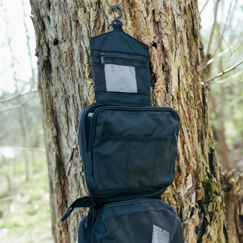 Offlander travel cosmetic bag for hanging OFF_CACC_06BK Accessories/pozostałe portfele i kosmetyczki Your Sports Performance