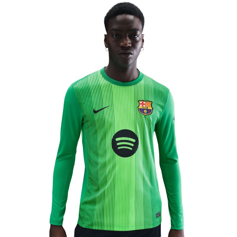 Nike FC Barcelona 2025/26 Stadium Goalkeeper Men's Jersey Green HQ0477 311