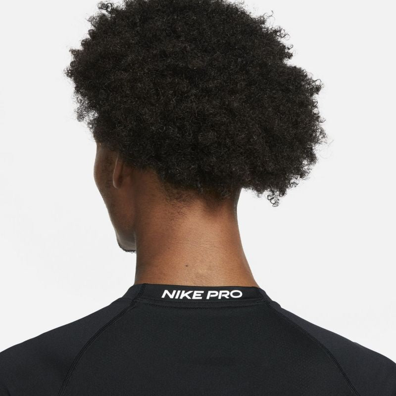 Nike Compression M DD1990-010 Long-Sleeve Thermal T-Shirt Clothing/Training Nike