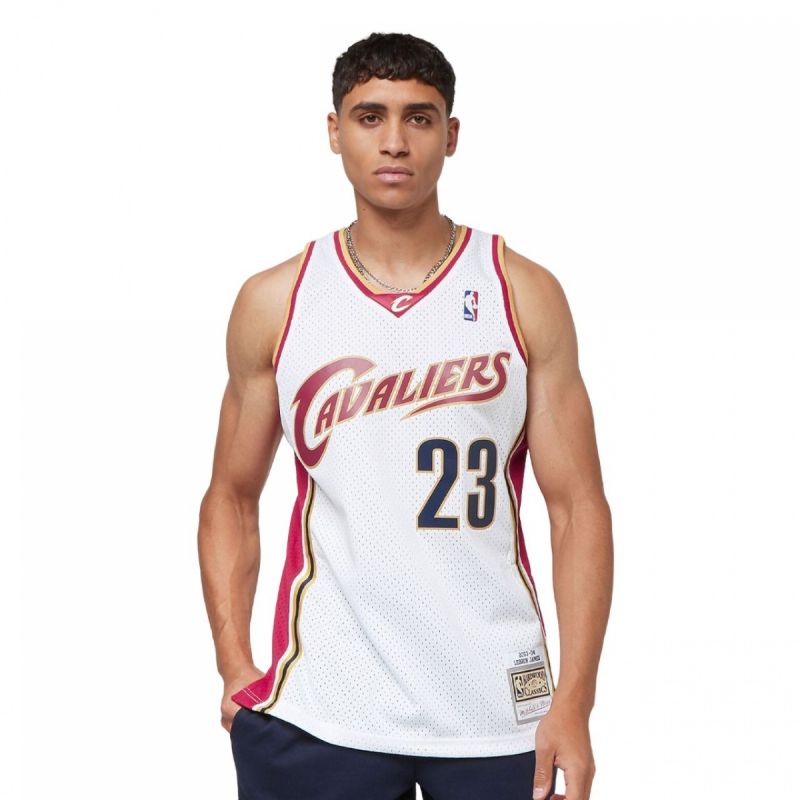 Mitchell &amp; Ness NBA Swingman Jersey Cavaliers 03 Lebron James M SMJYCP19209-CCAWHIT03LJA Clothing/Lifestyle/T-shirts/Mitchell & Ness Your Sports Performance