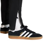 Men's adidas Tiro 26 Travel Sweat Pant black KF6072 To be categorized Your Sports Performance