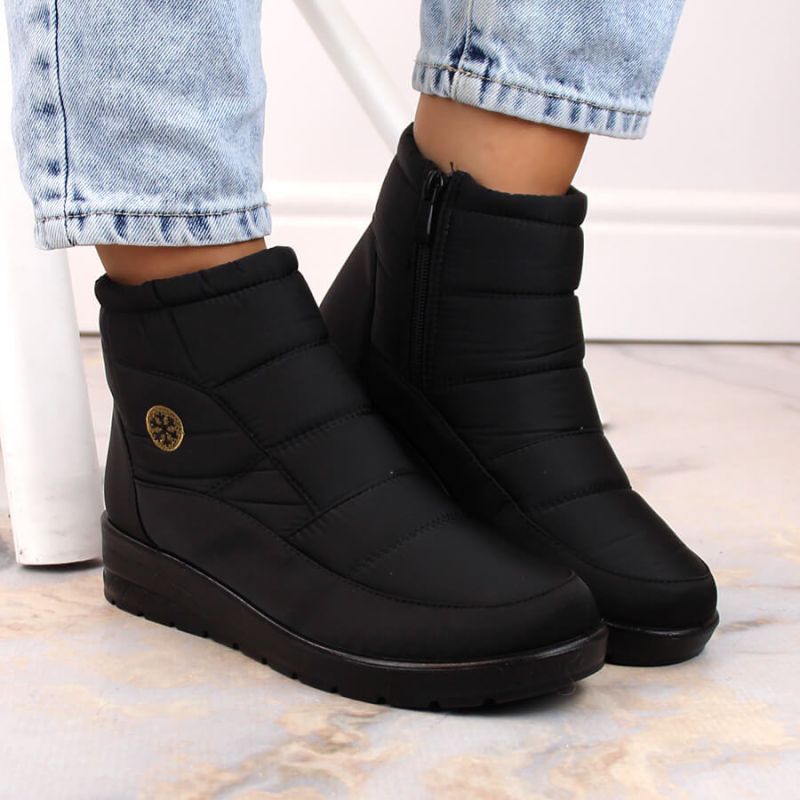 News W EVE437A black wedge snow boots Footwear/Outdoor/News Your Sports Performance