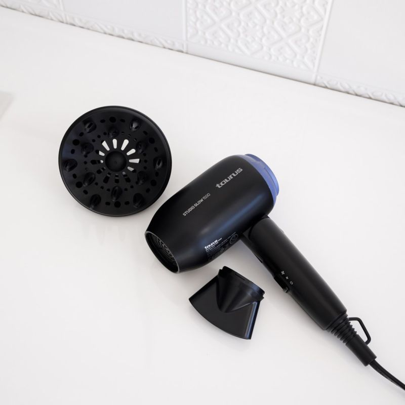 Taurus Studio Glow 1400W ultralight travel dryer AGD - Produkty/Suszarki do włosów Your Sports Performance